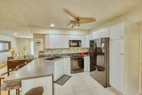 5 N409 Eagle Ter, Itasca, IL 60143 photo 6