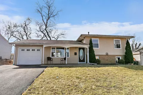 1905 Poplar Ave, Hanover Park, IL 60133