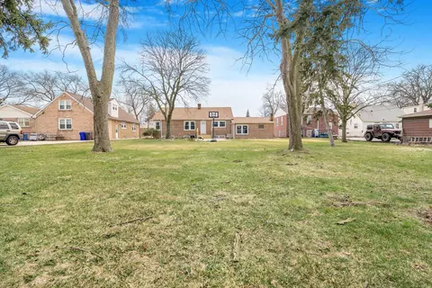 8110 46th St, Lyons, IL 60534 photo 22
