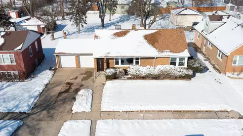 8110 46th St, Lyons, IL 60534 photo 4