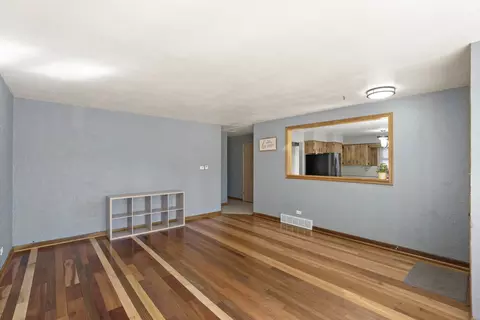 Living - 2450 184th St, Lansing, IL 60438 photo 2 of 2