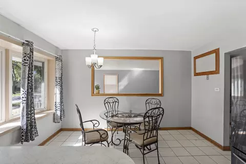 Dining - 2450 184th St, Lansing, IL 60438 photo 1 of 1