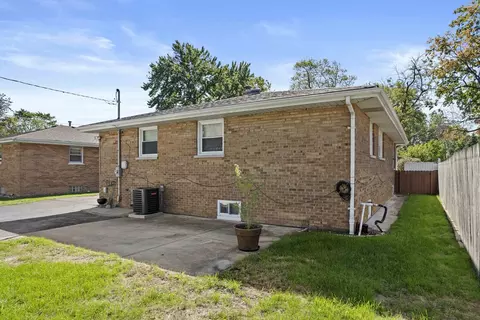 Exterior - 2450 184th St, Lansing, IL 60438 photo 6 of 6