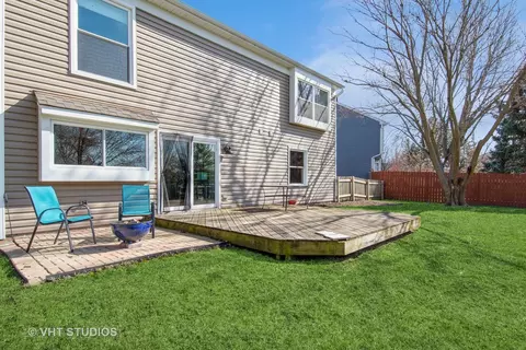 Exterior - 3127 Eugene Ln, Aurora, IL 60504 photo 2 of 4