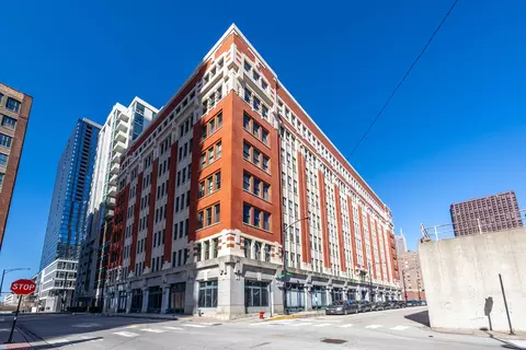 732 S Financial Pl #318, Chicago, IL 60605