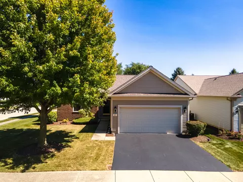 200 Prideland Dr, Shorewood, IL 60404