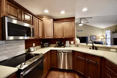 Kitchen - 1804 Partridge Pt, Normal, IL 61761 photo 2 of 5