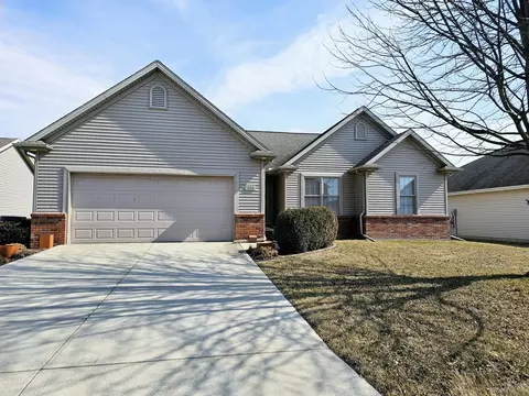 1804 Partridge Pt, Normal, IL 61761