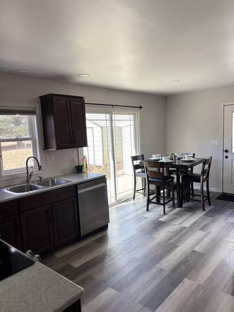 Kitchen - 6967 Venado Dr, Delavan, IL 61734 photo 9 of 9