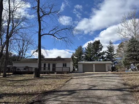 6967 Venado Dr, Delavan, IL 61734