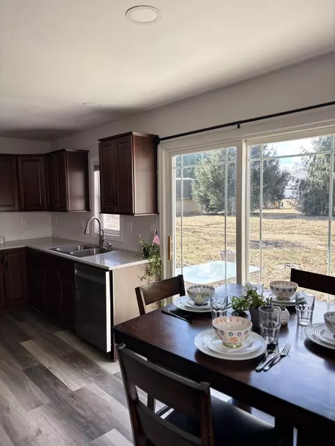 Kitchen - 6967 Venado Dr, Delavan, IL 61734 photo 3 of 9