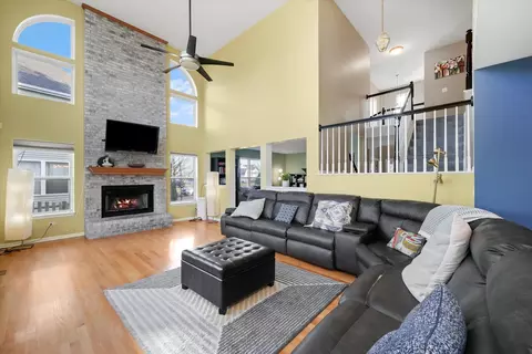Living - 2013 Heatherstone Ct, Plainfield, IL 60586 photo 1 of 5