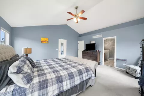 Bedroom - 2013 Heatherstone Ct, Plainfield, IL 60586 photo 1 of 5