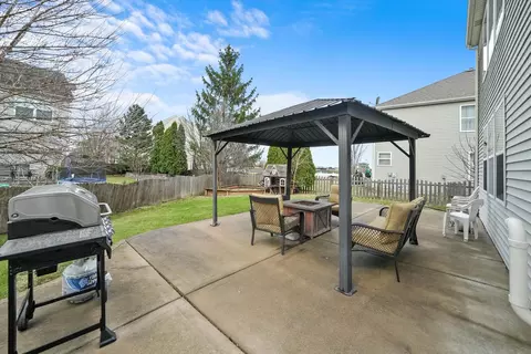 Exterior - 2013 Heatherstone Ct, Plainfield, IL 60586 photo 2 of 3