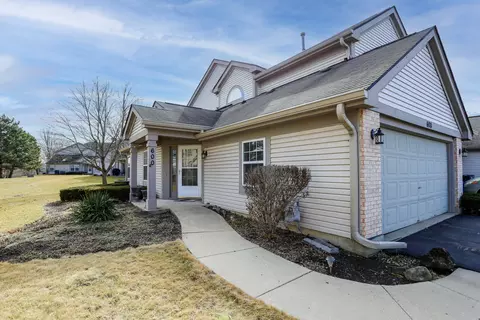 600 Brighton Ct, Elgin, IL 60123