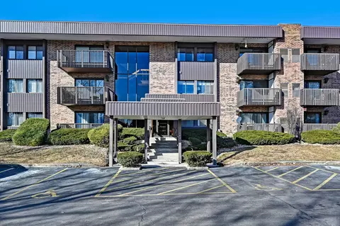 1421 Woodbridge Rd #2A, Joliet, IL 60436