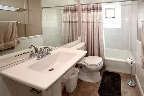 926 E Balsam Ln, Bartlett, IL 60103 photo 16