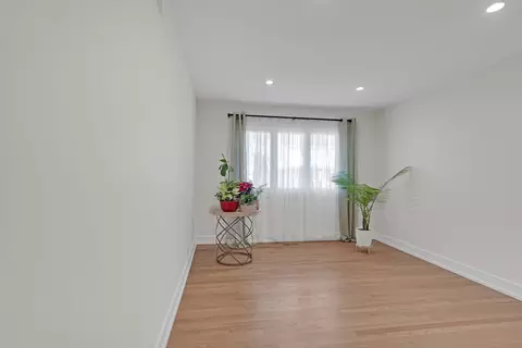 Living - 1618 E Cedar Ln, Mount Prospect, IL 60056 photo 3 of 3