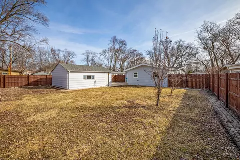 3805 Bluebird Ln, Rolling Meadows, IL 60008 photo 22