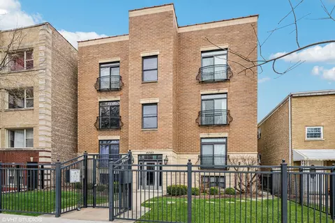 4843 N Harding Ave #2S, Chicago, IL 60625