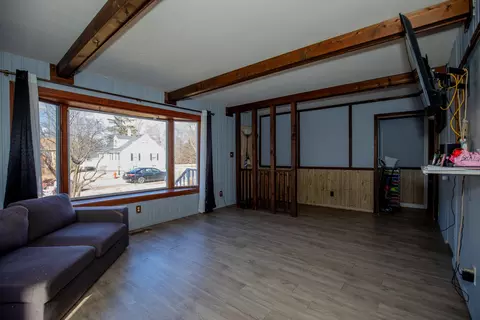 Living - 3907 Clearbrook Ave, Mchenry, IL 60050 photo 5 of 5