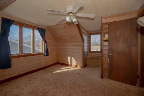 Bedroom - 3907 Clearbrook Ave, Mchenry, IL 60050 photo 6 of 12