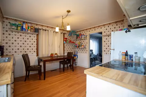Kitchen - 3907 Clearbrook Ave, Mchenry, IL 60050 photo 1 of 1