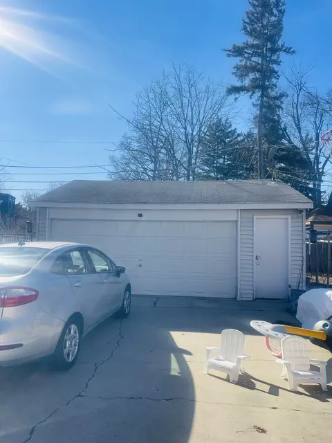Exterior - 1224 White St, Des Plaines, IL 60018 photo 8 of 8