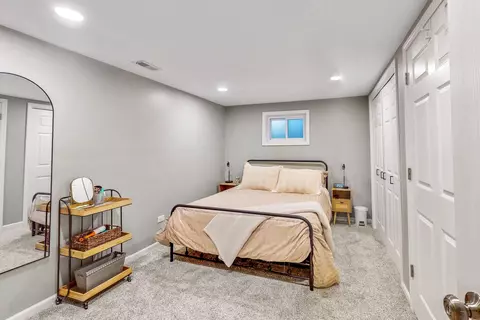 70 Willow Trl, Wheeling, IL 60090 photo 12
