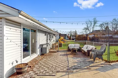 70 Willow Trl, Wheeling, IL 60090 photo 14