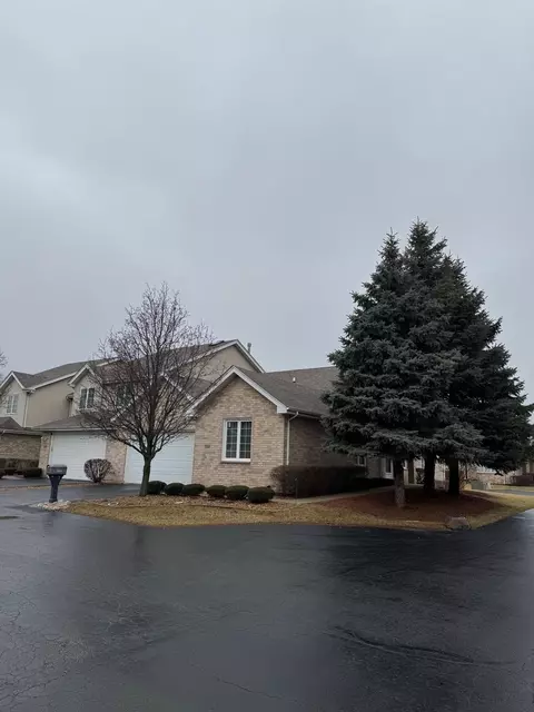 13534 Latrobe Ave, Crestwood, IL 60445