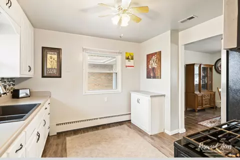 1155 W Vanmeter St, Kankakee, IL 60901 photo 8