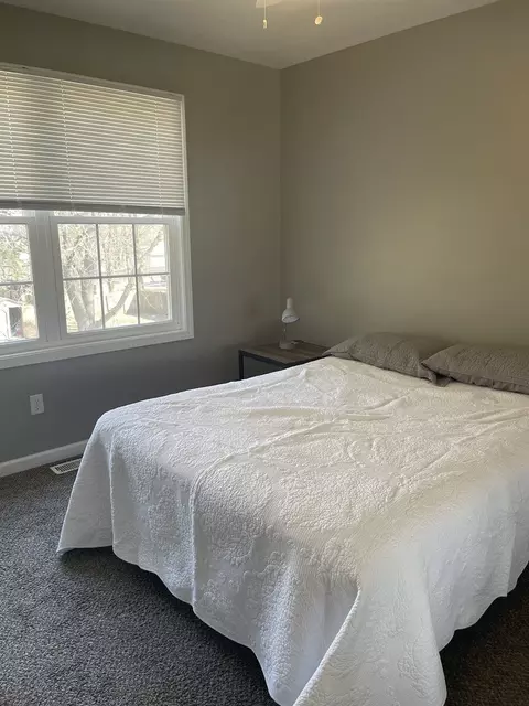 Bedroom - 910 W Division St, Normal, IL 61761 photo 1 of 3