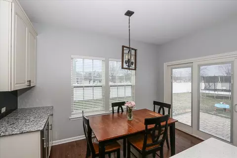 16602 Lewood Dr, Plainfield, IL 60586 photo 6