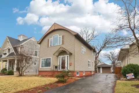 4937 Oakwood Ave, Downers Grove, IL 60515