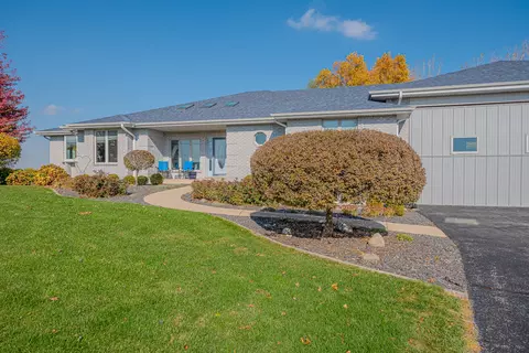 6808 W Johnson Ct, Monee, IL 60449 photo 2