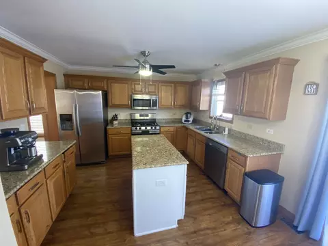 1906 Long Ridge Ct, Plainfield, IL 60586 photo 3