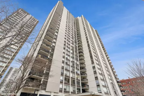 1460 N Sandburg Ter #2001-2002, Chicago, IL 60610