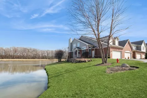 13417 S Forest Ridge Dr, Palos Heights, IL 60463