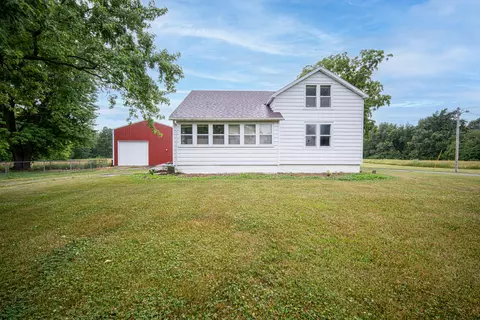 1997 N 1950 East Rd, Watseka, IL 60970
