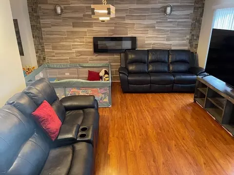 Living - 2654 E 77th St, Chicago, IL 60649 photo 2 of 2