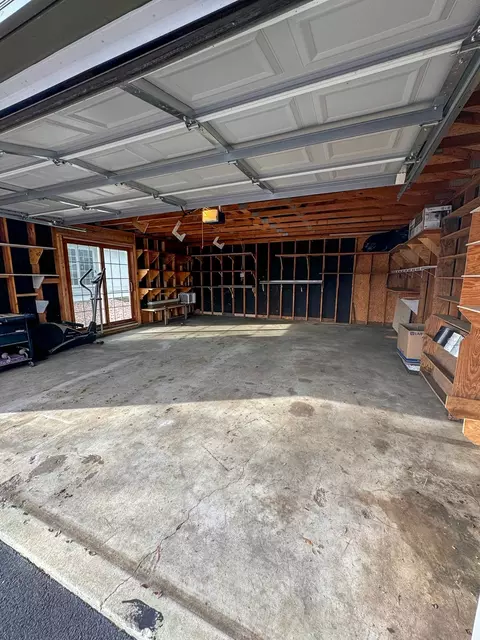 Exterior - 248 Rand Rd, Lakemoor, IL 60051 photo 6 of 12
