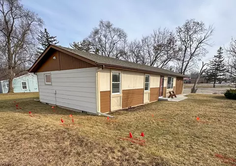 Exterior - 248 Rand Rd, Lakemoor, IL 60051 photo 2 of 12