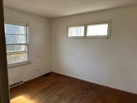 1110 S Sumner St, Wheaton, IL 60189 photo 6