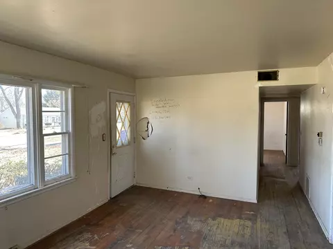 1110 S Sumner St, Wheaton, IL 60189 photo 2