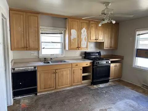 1110 S Sumner St, Wheaton, IL 60189 photo 5
