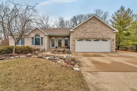 24160 W Camelot Rd, Joliet, IL 60404