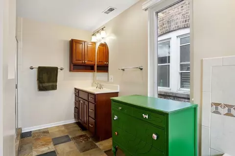 1839 N Lowell Ave, Chicago, IL 60639 photo 13