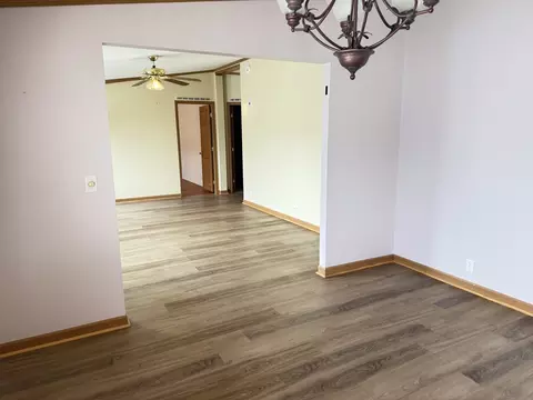 123 Cardinal Dr, Beecher, IL 60401 photo 7