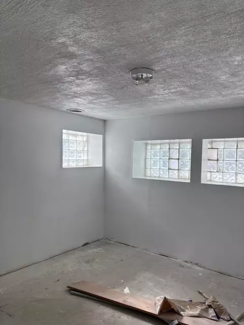 Other - 1519 E 68th St #1, Chicago, IL 60637 photo 8 of 11